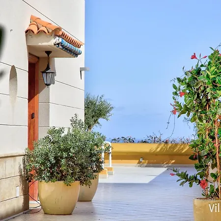 Galasol With Heated Pool Villa